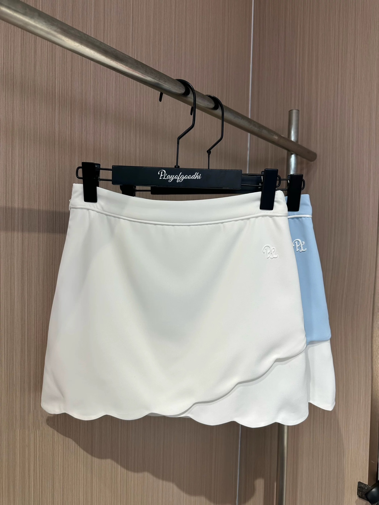 ملابس الجولف النسائية الصيفية  - مراجعة Summer Golf Clothing وسعره