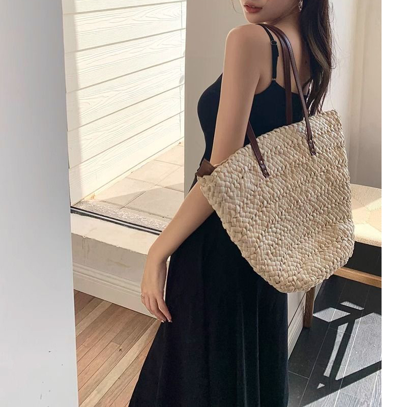 فستان صيفي 2026 نسائي مثير مع  - مراجعة Summer Clothing Resort وسعره