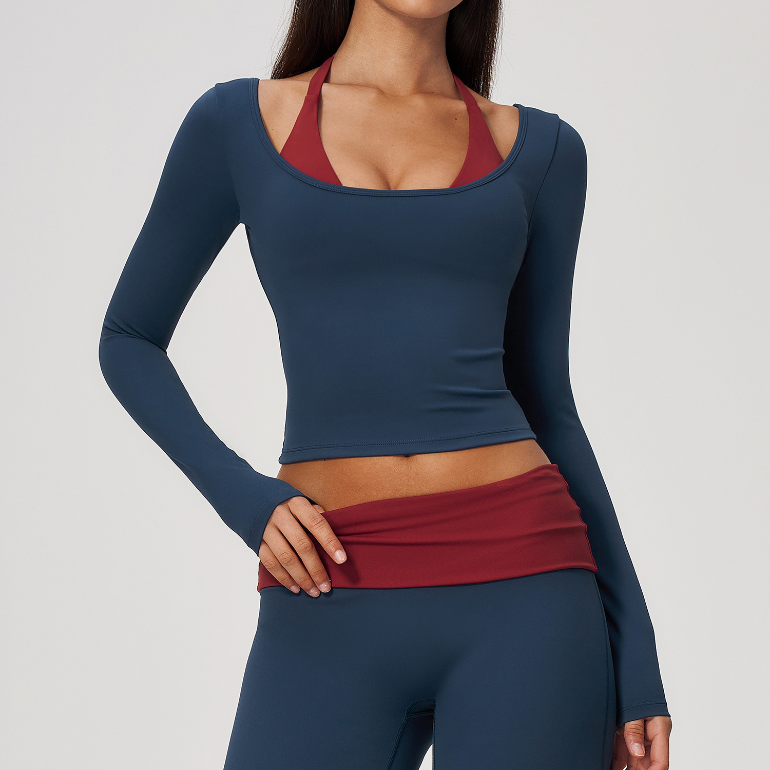 بلوزة يوغا بتصميم قطعتين وهميت - مراجعة Halter Neck Top وسعره