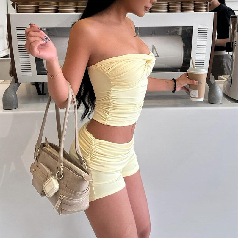 طقم صيفي نسائي 2026 بتصميم Y2K - مراجعة Summer Clothing Cheap وسعره
