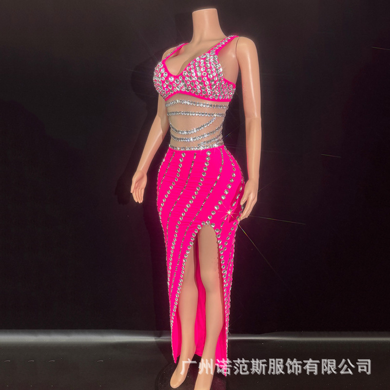 فستان فاخر بحمالات مرصع بالألم - مراجعة Summer Clothing Resort وسعره
